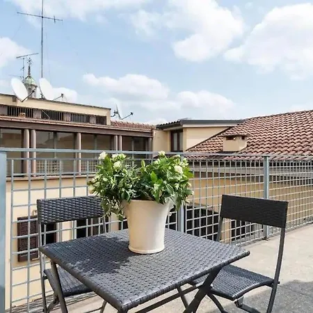 Penthouse Con Terrazza Διαμέρισμα